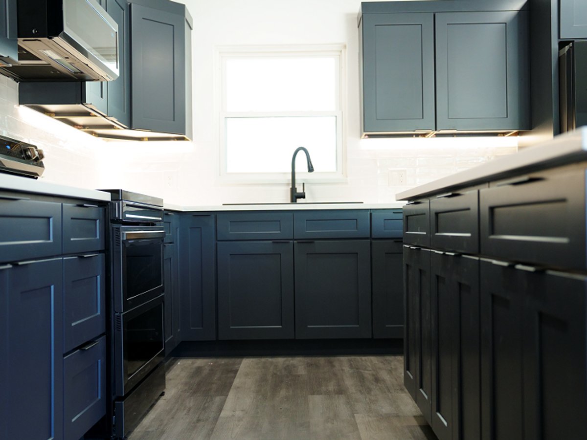 Cyber Grey kitchen cabinets, photo 17