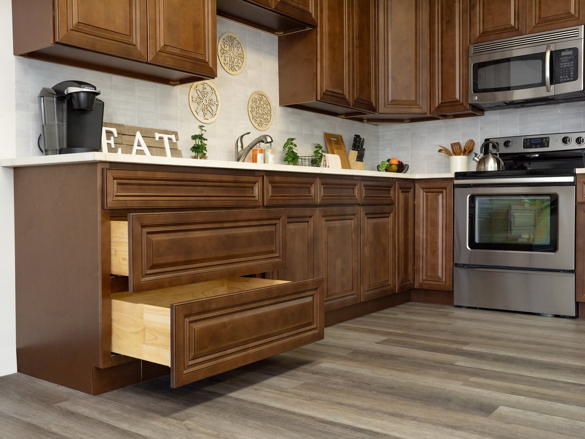 Dark Caramel kitchen cabinets, photo 8