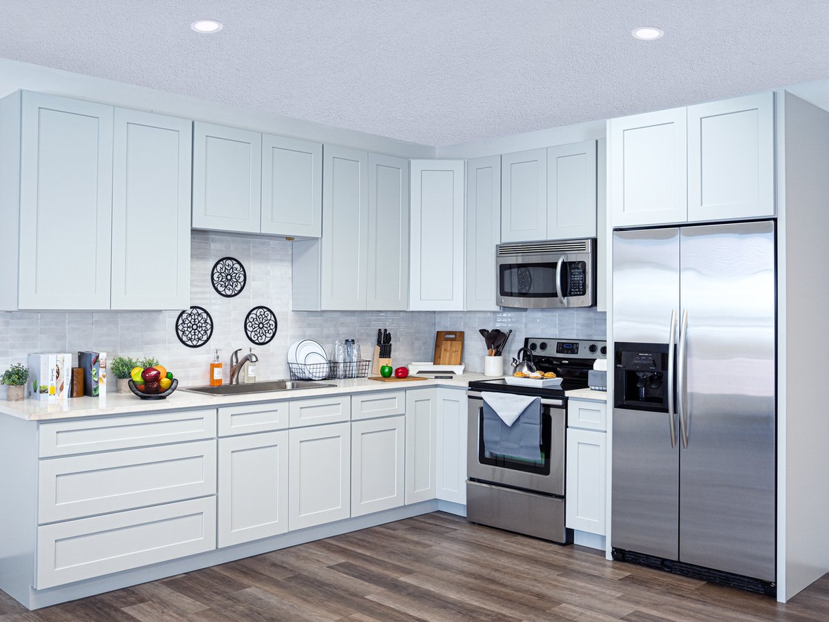 Dove Grey kitchen cabinets, photo 13