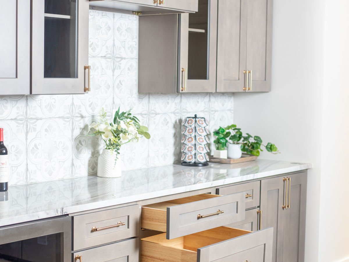 Driftwood kitchen cabinets, photo 17