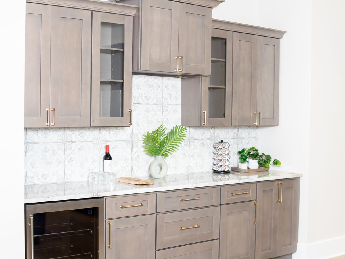 Driftwood kitchen cabinets, photo 3
