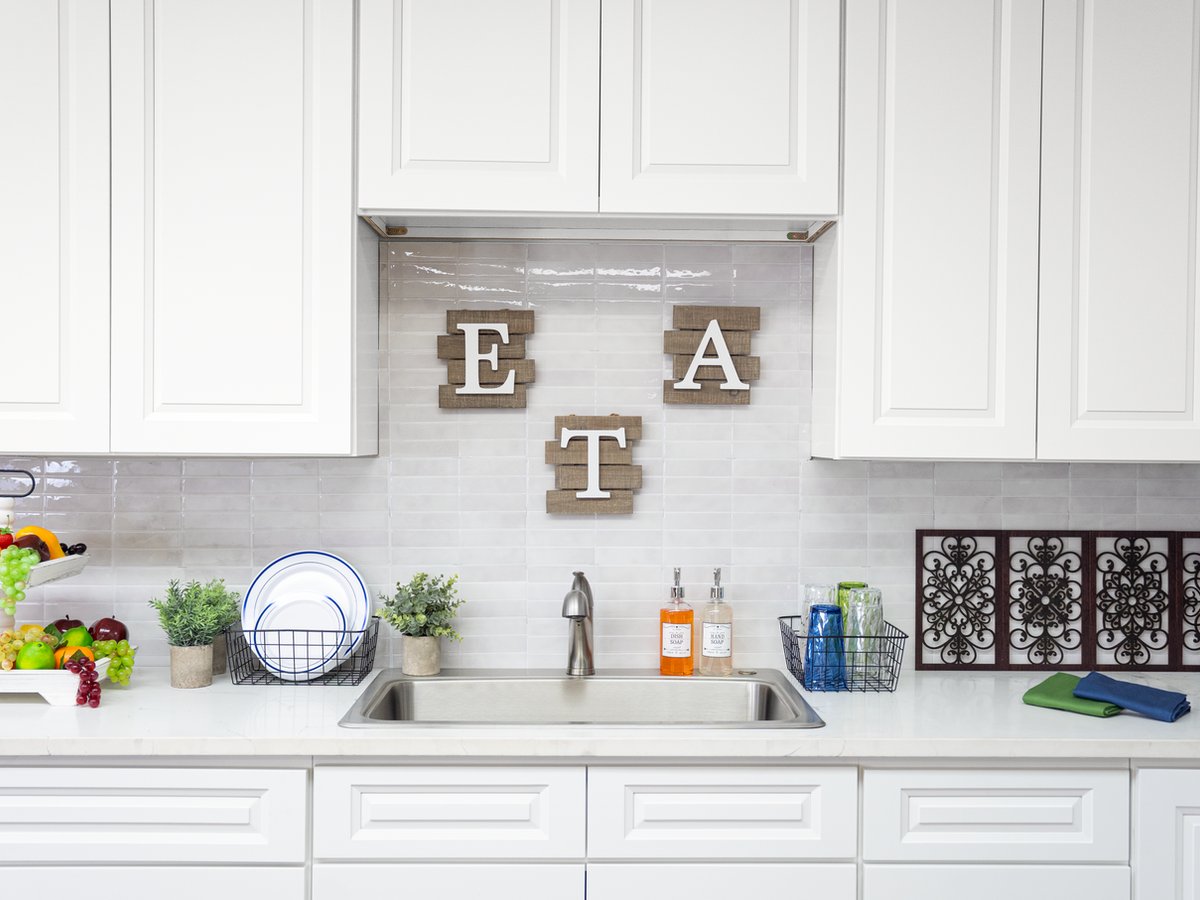 Glacier White kitchen cabinets, photo 7