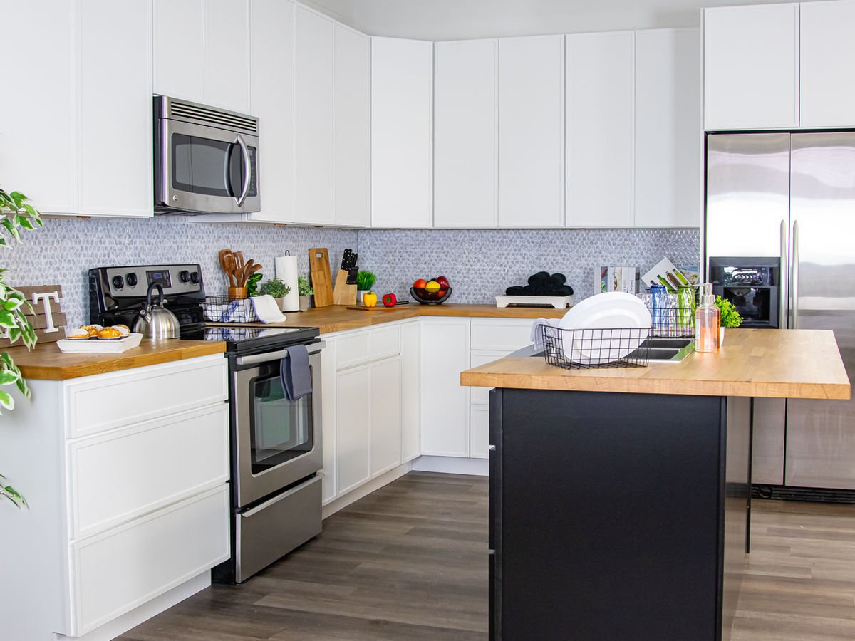 Slim Shaker Alabaster kitchen cabinets, photo 12