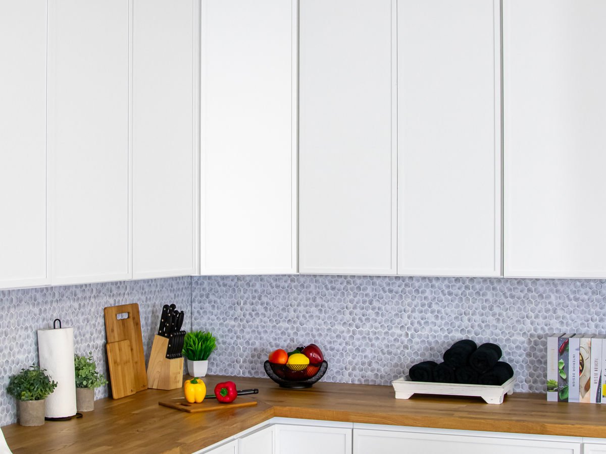 Slim Shaker Alabaster kitchen cabinets, photo 19