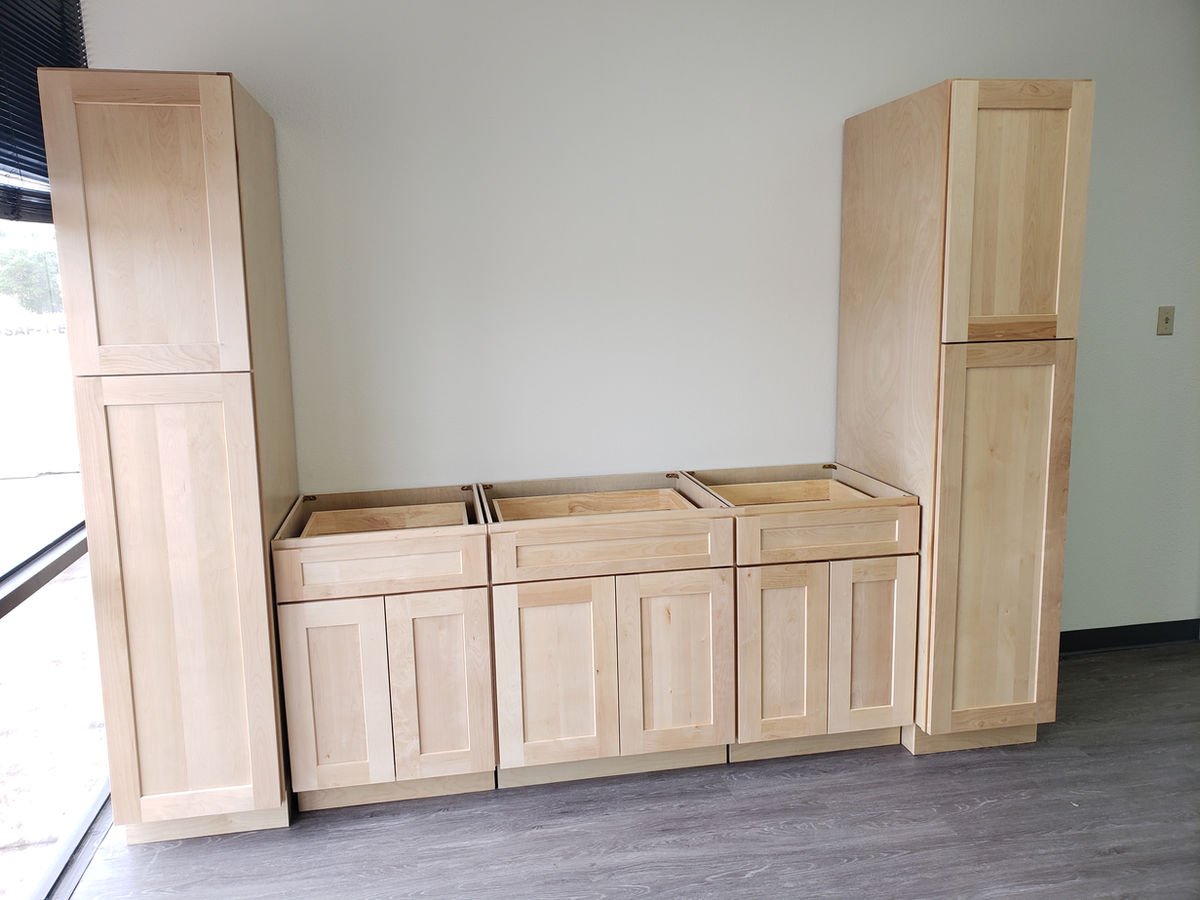 Versa Shaker kitchen cabinets, photo 12
