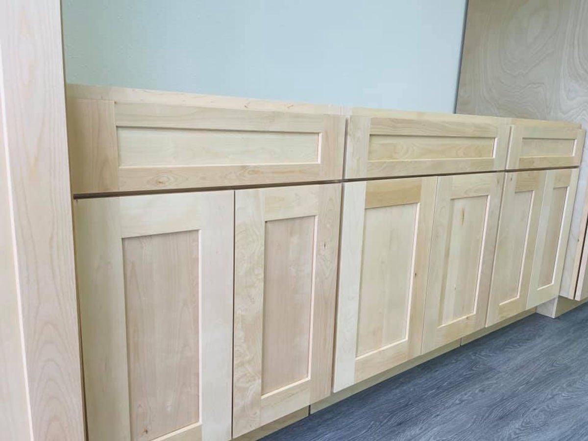 Versa Shaker kitchen cabinets, photo 14